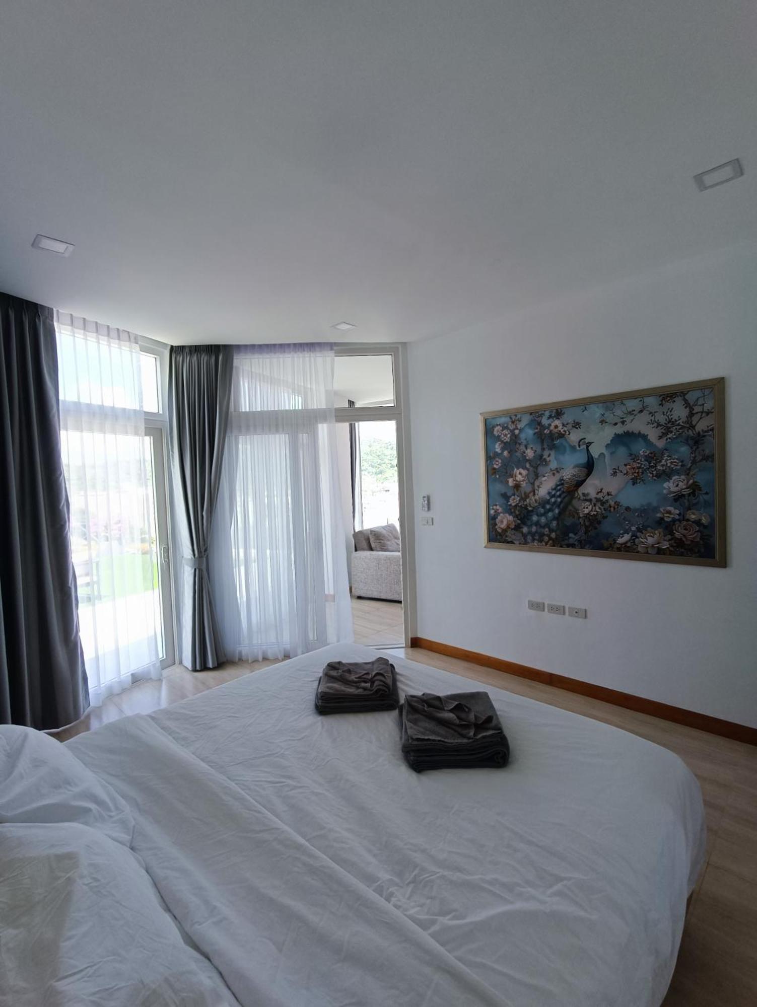 Smart Conzept 2Bdr Apartment Pantai Kata Bagian luar foto